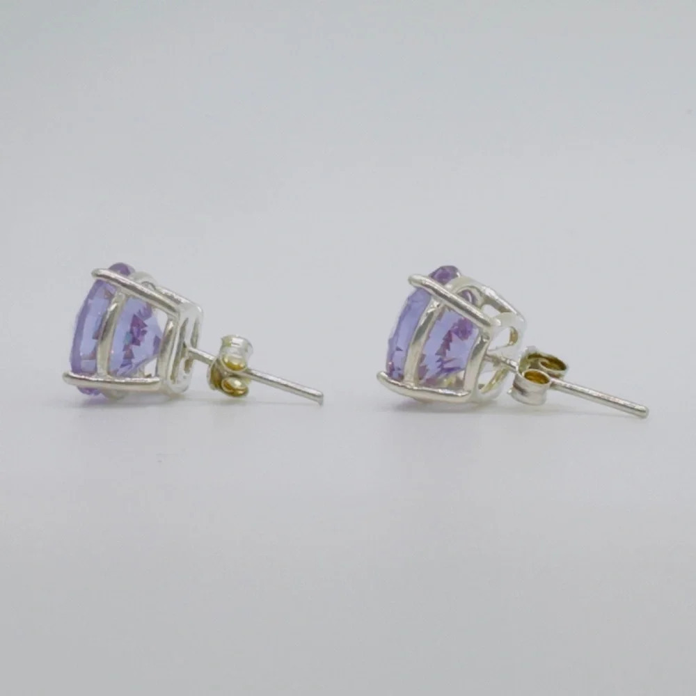 New Lavender Round CZ Silver Stud Earrings - Picture 3 of 6